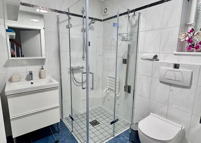 Moeller 4 Personen Edersee * 발트에크